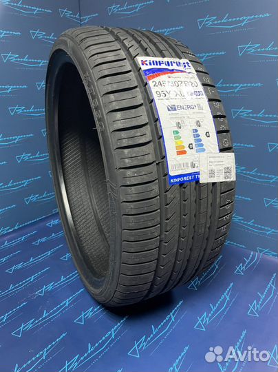 Kinforest KF-550 245/30 R20 95Y