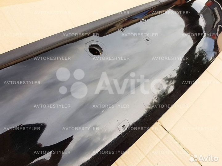 Крышка, дверь багажника Land Cruiser 100, LX470