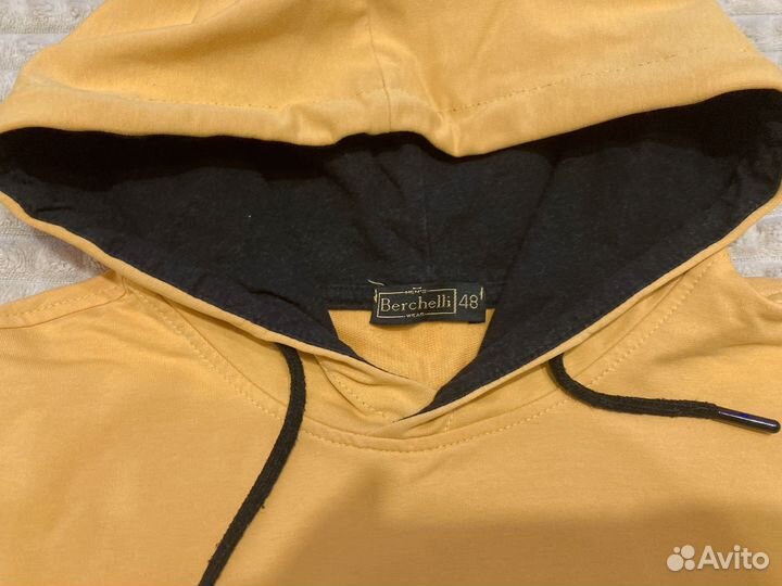 Толстовка мужская с капюшоном