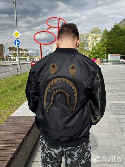 Бомбер bape Shark Japan Ветровка Бэйп куртка Бэйпе