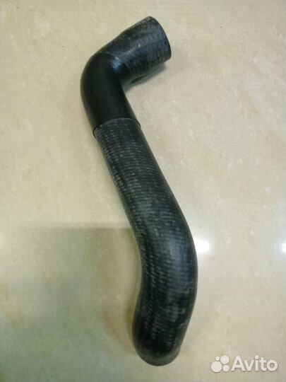 Шланг радиатора A4635016582 новый