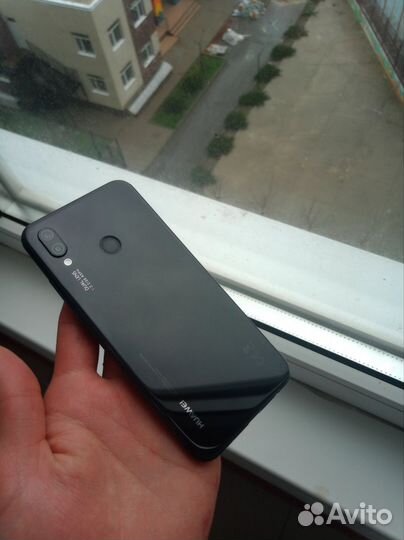 HUAWEI P20 Lite, 4/64 ГБ