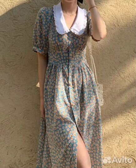 Платье шифоновое с белым воротником