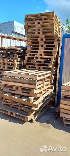 Отдам поддоны б/у
