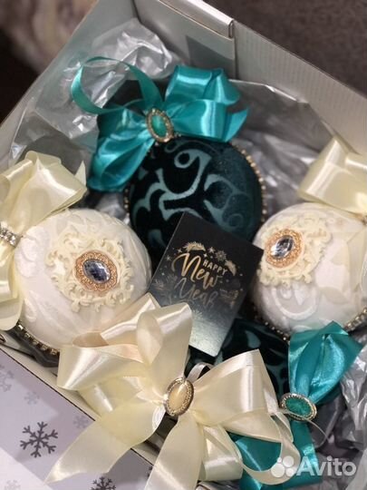 Елочные шары ручной работы
