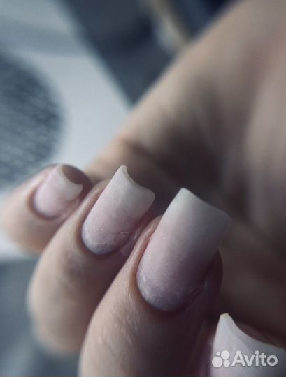 Мастер маникюра