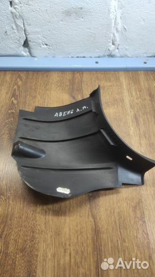 Накладка на порог салона передняя левая Toyota