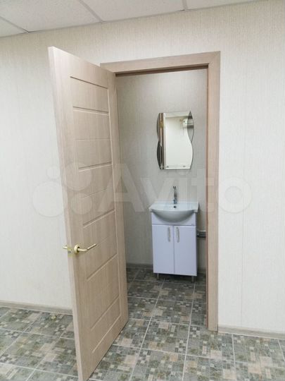 Торговое помещение, 50 м²