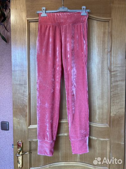 Спортивный костюм для девочки 158/164 новый