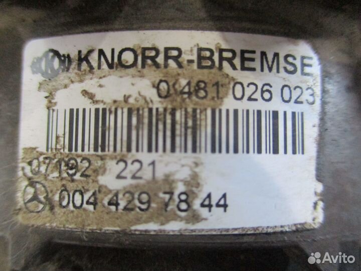 Ускорительный клапан Mercedes-Benz A0044297844