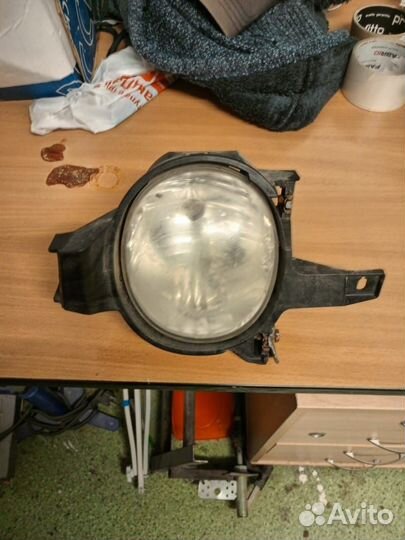 Противотуманные фара на тойта вокси