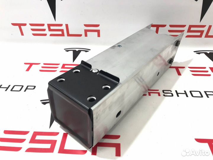 Лонжерон левый Tesla Model Y 2021 1487461-00-A