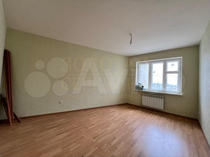 3-к. квартира, 90,1 м², 2/8 эт.