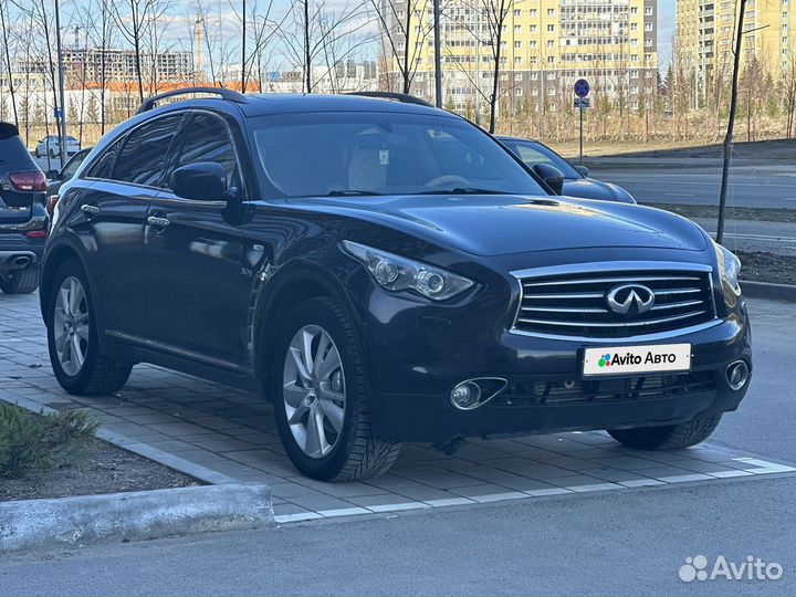 Infiniti QX70 3.0 AT, 2016, 218 300 км