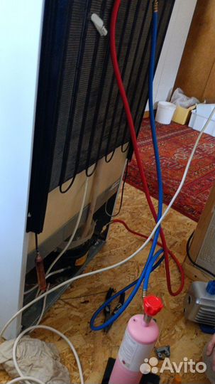 Мастер по ремонту холодильников