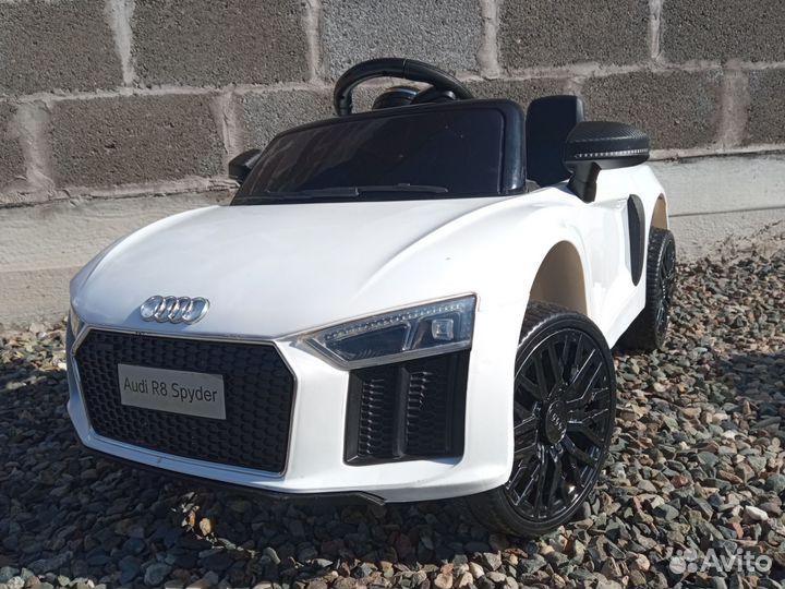 Электромобиль Audi