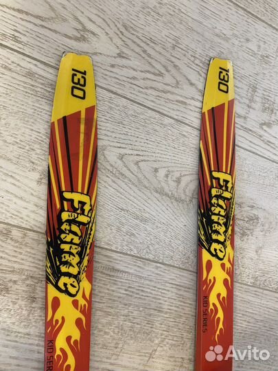 Беговые лыжи детские 130 см с ботинками 36 размер