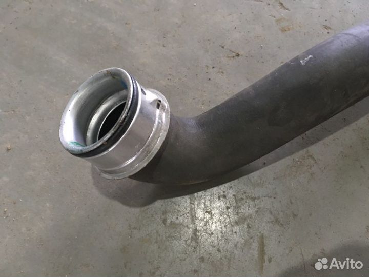 Патрубок охлаждения Mercedes-Benz E-Class W212