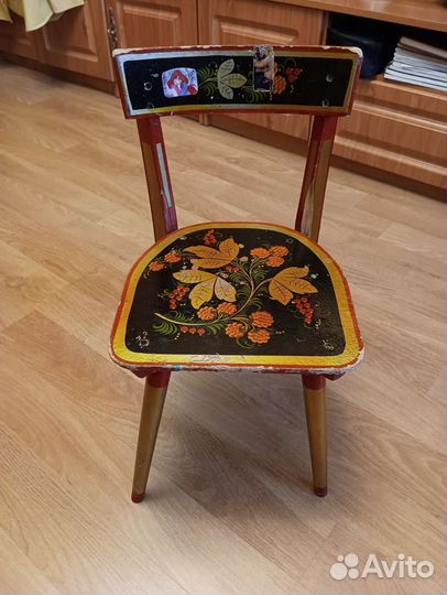 Детский стульчик хохлома