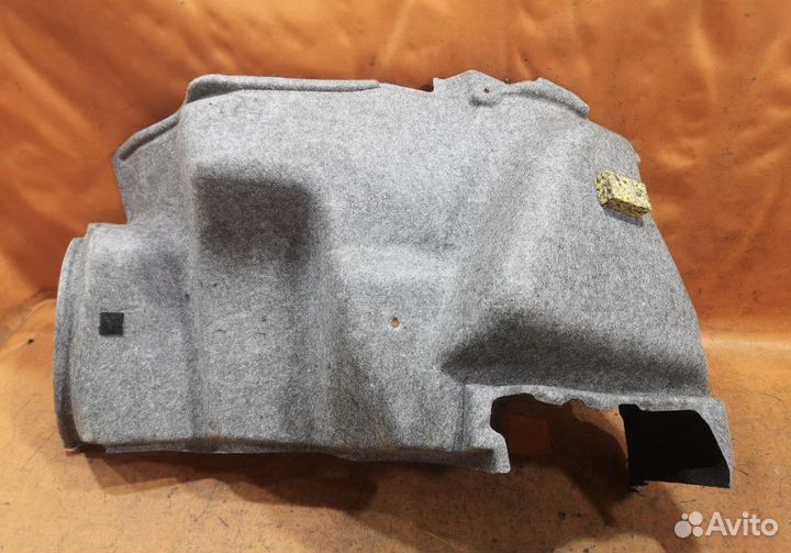 Обшивка банажника toyota camry 40