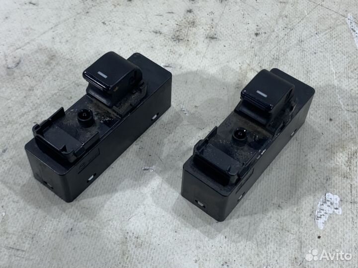 Кнопка заднего стеклоподъёмника Mazda CX-5 KE