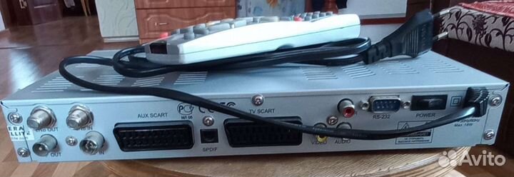 Ресивер триколор gs-7300