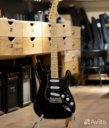 Электрогитара G&L + Аксессуары