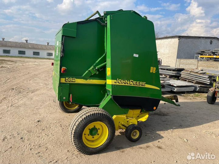 Пресс-подборщик John Deere 582, 2005