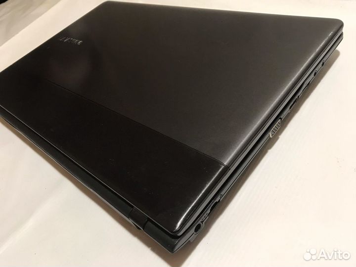 Samsung np300e5a amd a6-3400\6gb\500gb\7400m