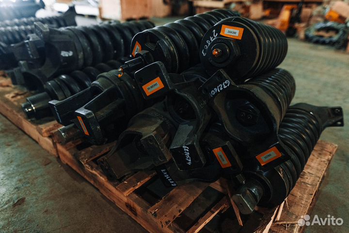 Механизм натяжения 20Y-30-00650 PC200-8M0 QHD