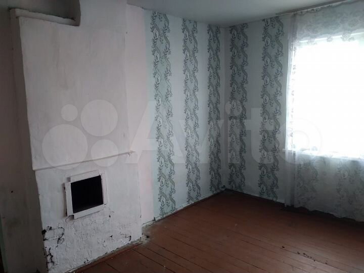 Дом 42 м² на участке 4 сот.