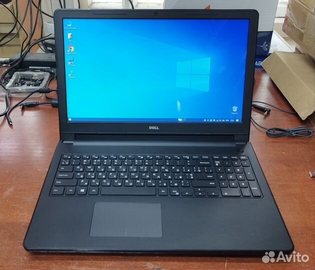 Ноутбук Dell Inspiron 3552