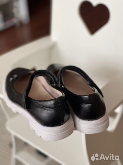 Туфли для девочки 33 размер