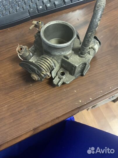 Ресивер и дросельная заслонка на ваз 8 кл
