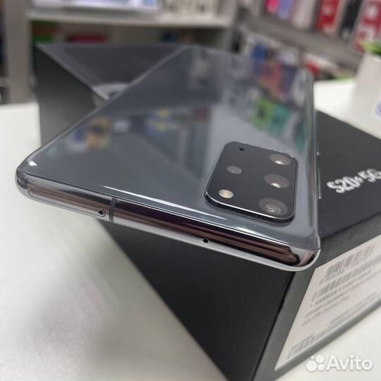 Samsung Galaxy S20 Plus 5G 12/128 гб Snapdragon