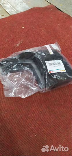 Брызговик правый передний honda cr-v 1 rd1