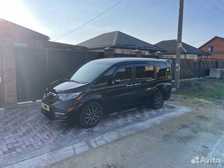 Honda Stepwgn 1.5 CVT, 2017, 124 420 