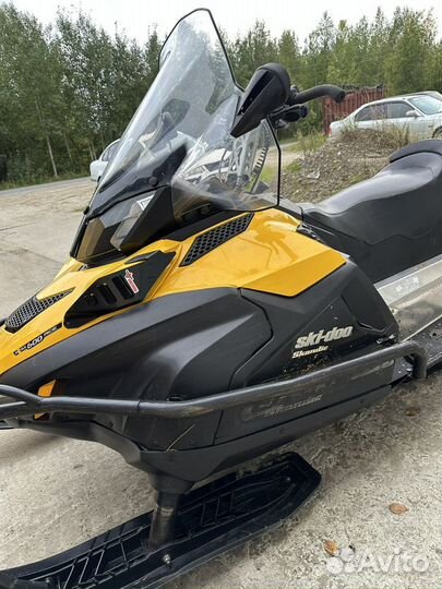 Снегоход SKI-DOO skandig SWT 600