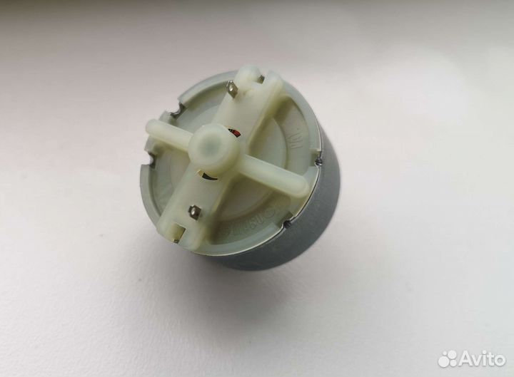 Мoтоp RF-500TB-12560 щетки робота пылесоса