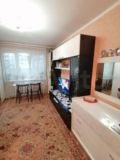 3-к. квартира, 64 м², 1/9 эт.