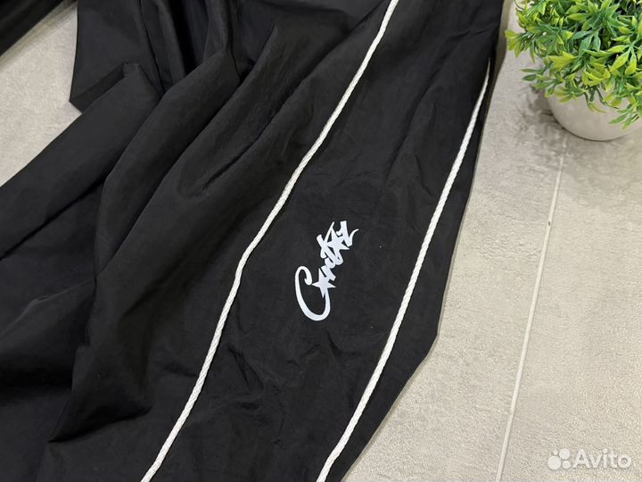 Супер широкие штаны Corteiz спортивные