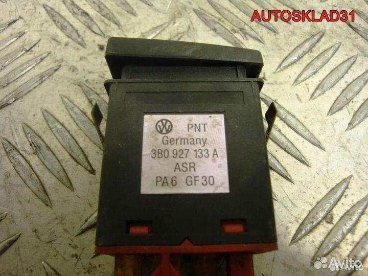 Кнопка антипробуксовочной системы ASR VW Passat B5
