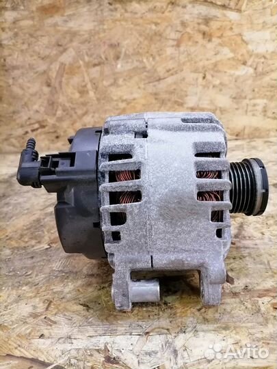 Генератор Volkswagen Passat B7 1.4T CAX