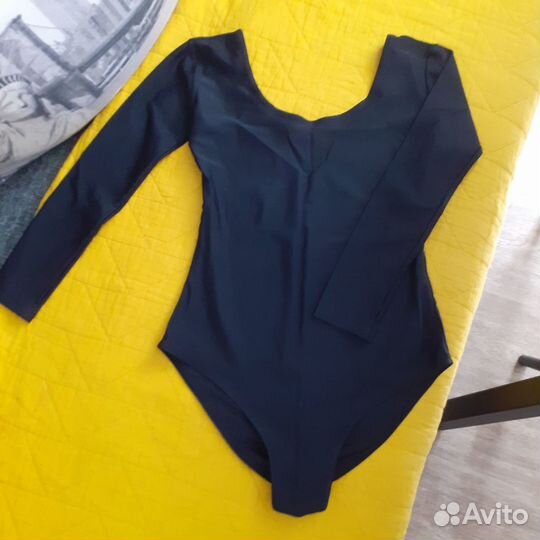 Продам купальник гимнастический, лосины и юбки