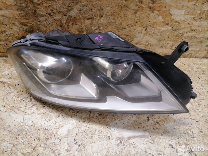 Фара ксенон правая Volkswagen Passat B7