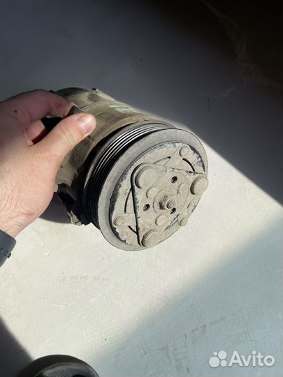 Компрессор кондиционера opel insignia