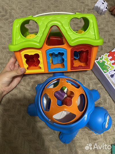 Развивающие игрушки для малышей пакетом