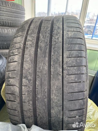 Pirelli P Zero PZ4 275/45 R20 и 305/40 R20