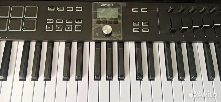 Arturia - KeyLab Essential 61 Mk3 Black