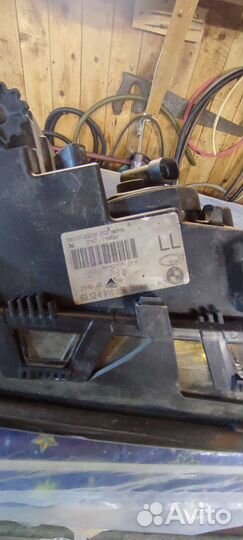 Фары на BMW e46 2004г